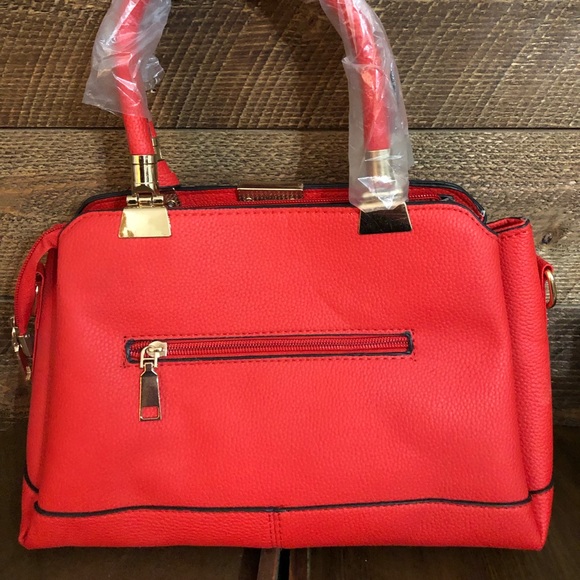 Adorable Bright Red New Purse Handbag - Picture 2 of 3